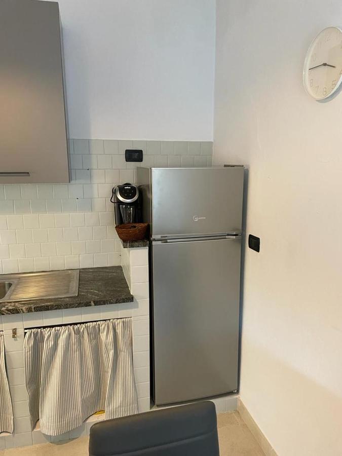 Апартаменти Azzurra House Маріна-ді-Піза Екстер'єр фото