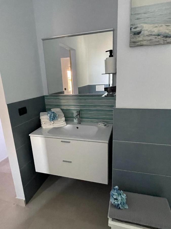 Апартаменти Azzurra House Маріна-ді-Піза Екстер'єр фото