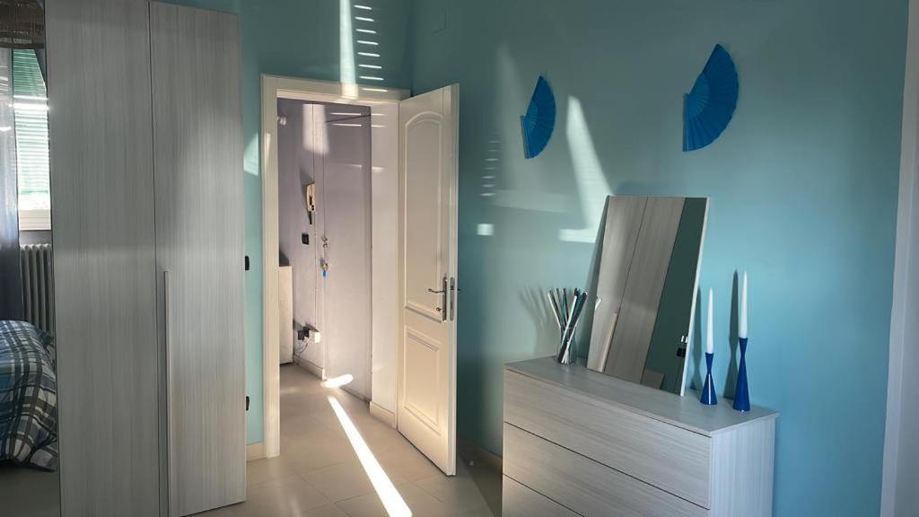 Апартаменти Azzurra House Маріна-ді-Піза Екстер'єр фото